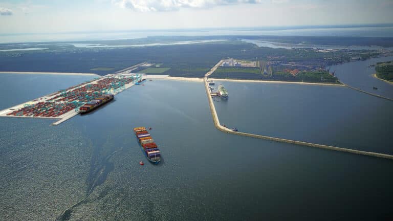 Container terminal in Świnoujście gets green light